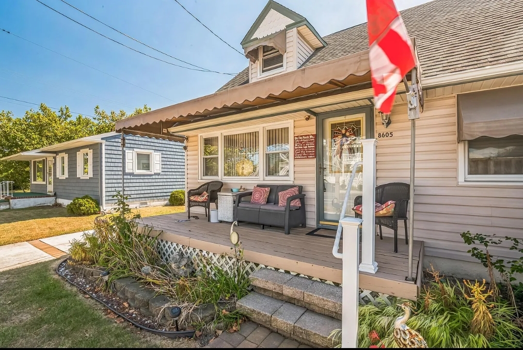 Seas the Day (2 Floors)